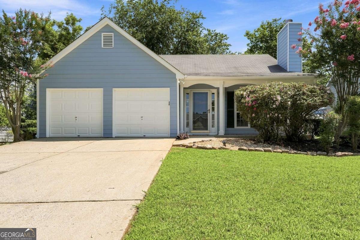 4582 Grove Park Way Acworth - main photo