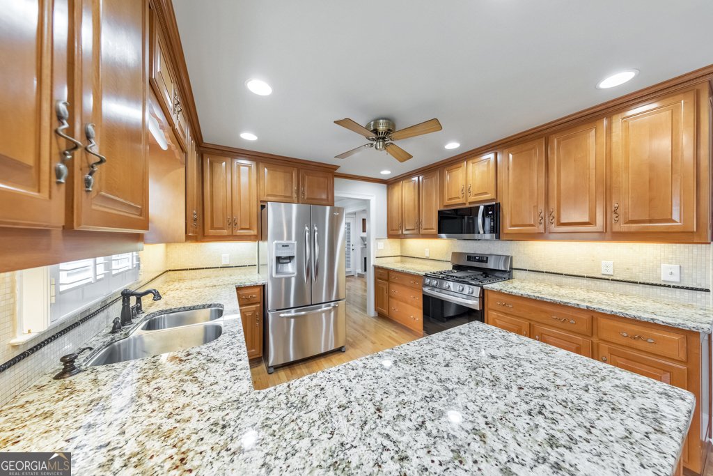 1040 Westover Court Marietta - Photo 12