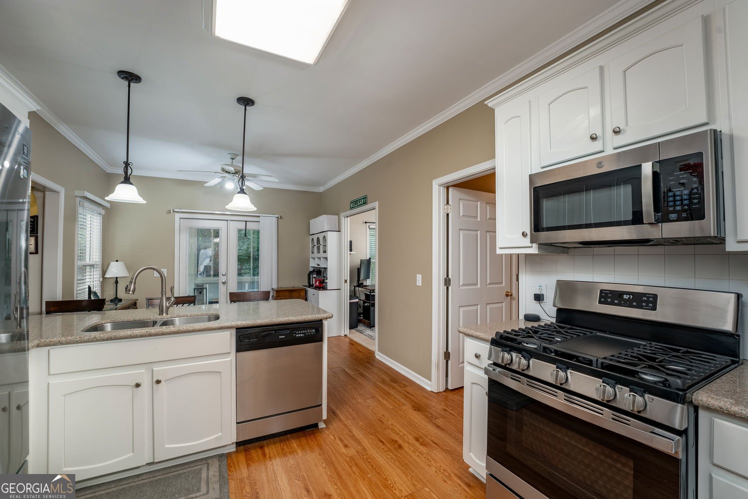207 Holly Chase Court Canton - Photo 18