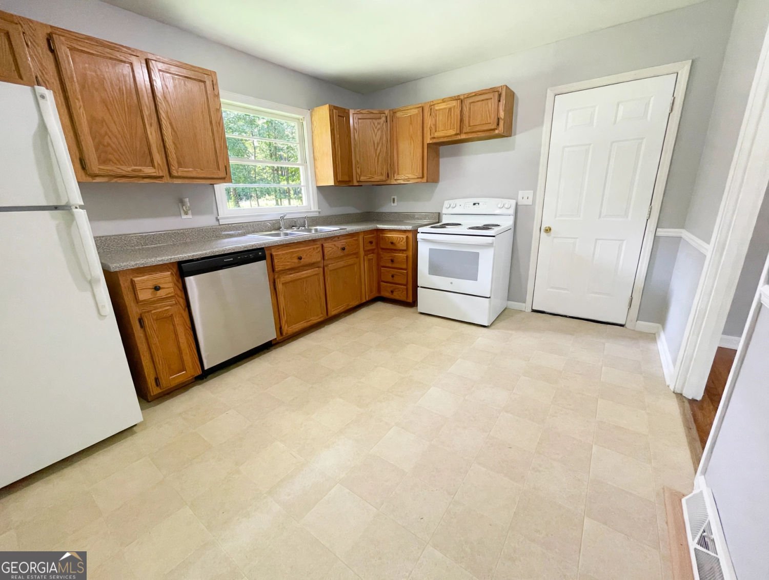 69 Rooney Road Rome - Photo 14