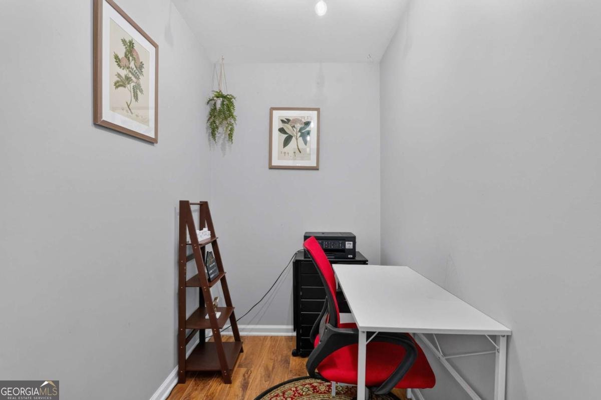 2493 Burtz Street Atlanta - Photo 32