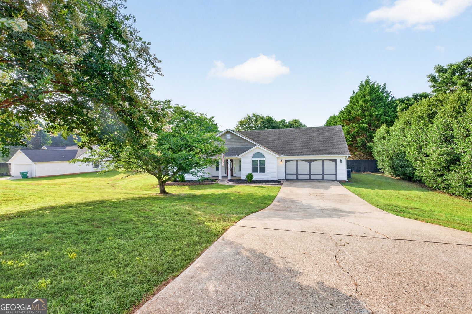 2337 Hartley Court Statham - main photo