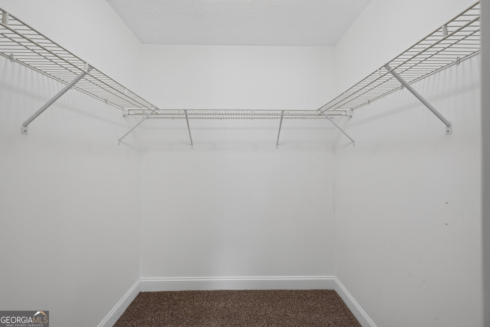 2337 Hartley Court Statham - Photo 20