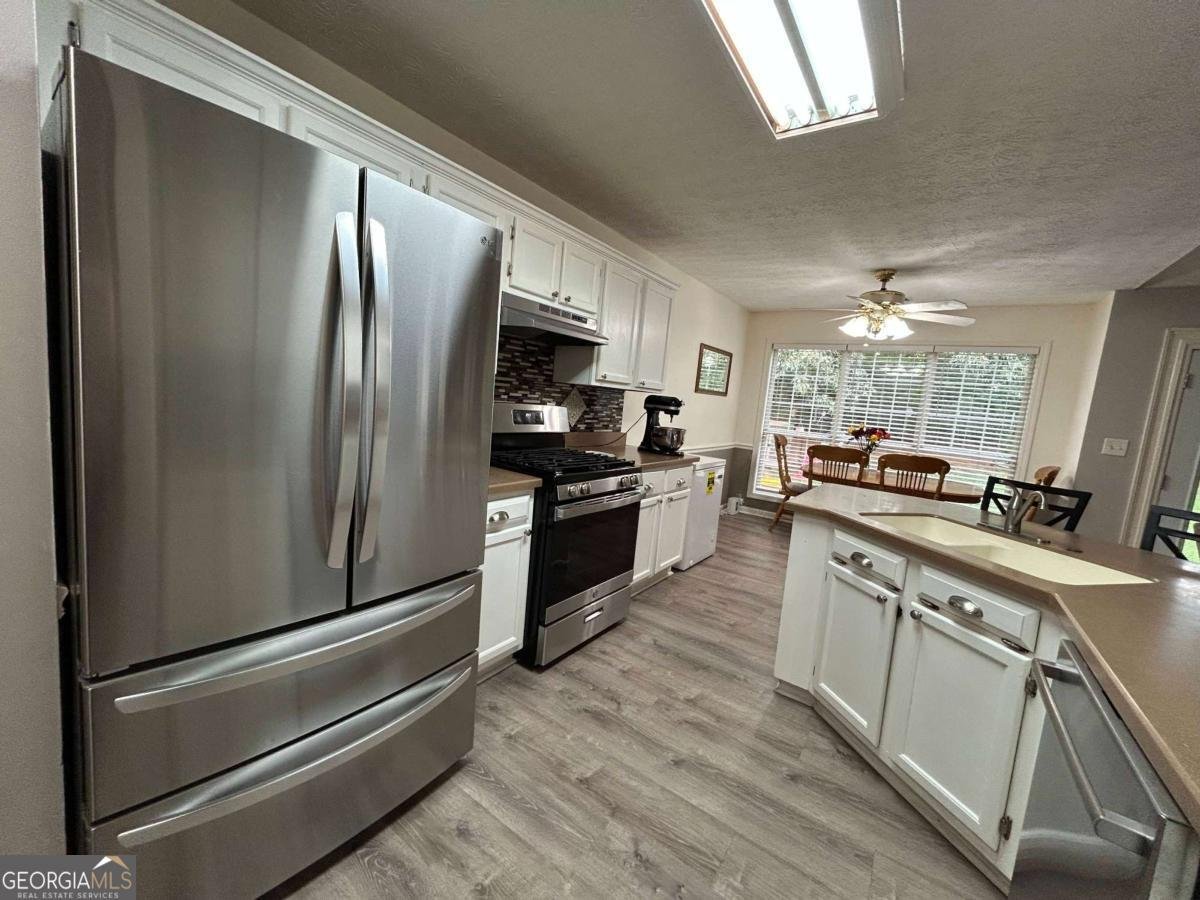 113 Timberwood Drive Stockbridge - main photo