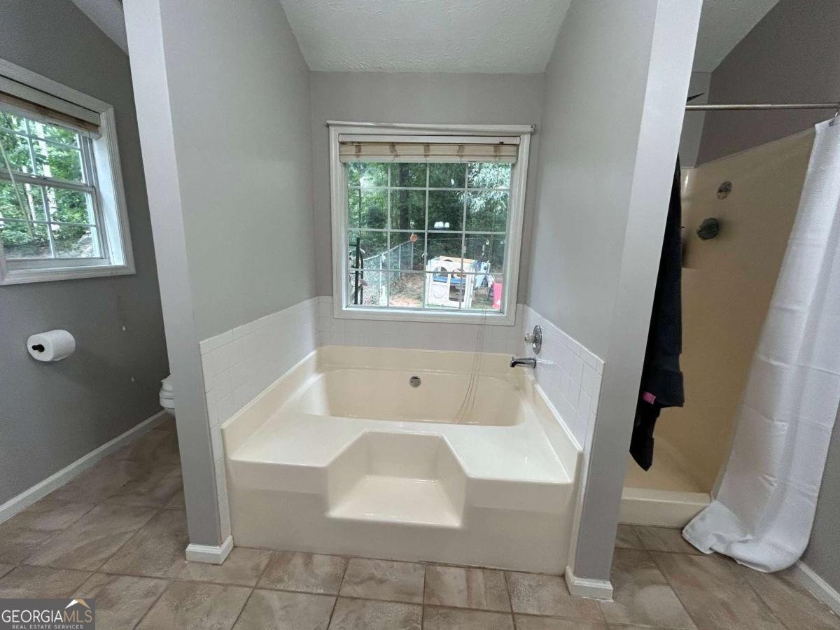 113 Timberwood Drive Stockbridge - Photo 11