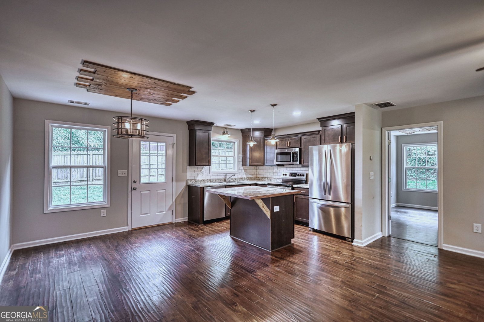 1020 Flat Rock Rd Madison - Photo 9