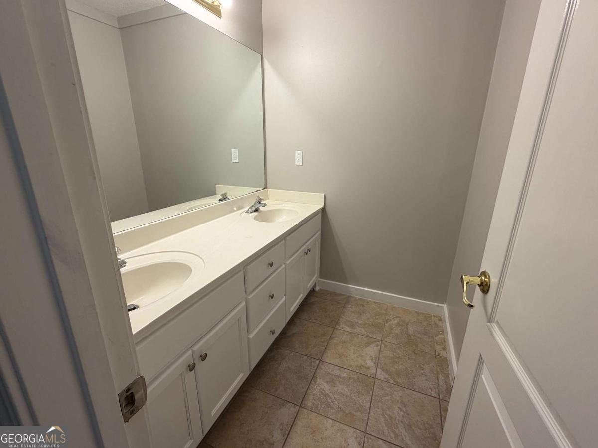 1105 River Green Court Mcdonough - Photo 15
