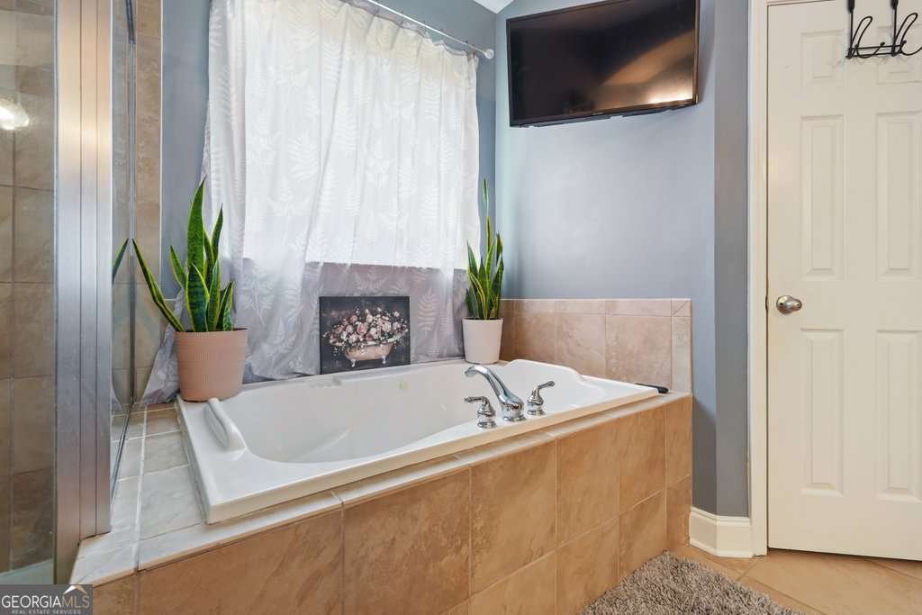 130 Newcastle Walk Woodstock - Photo 41