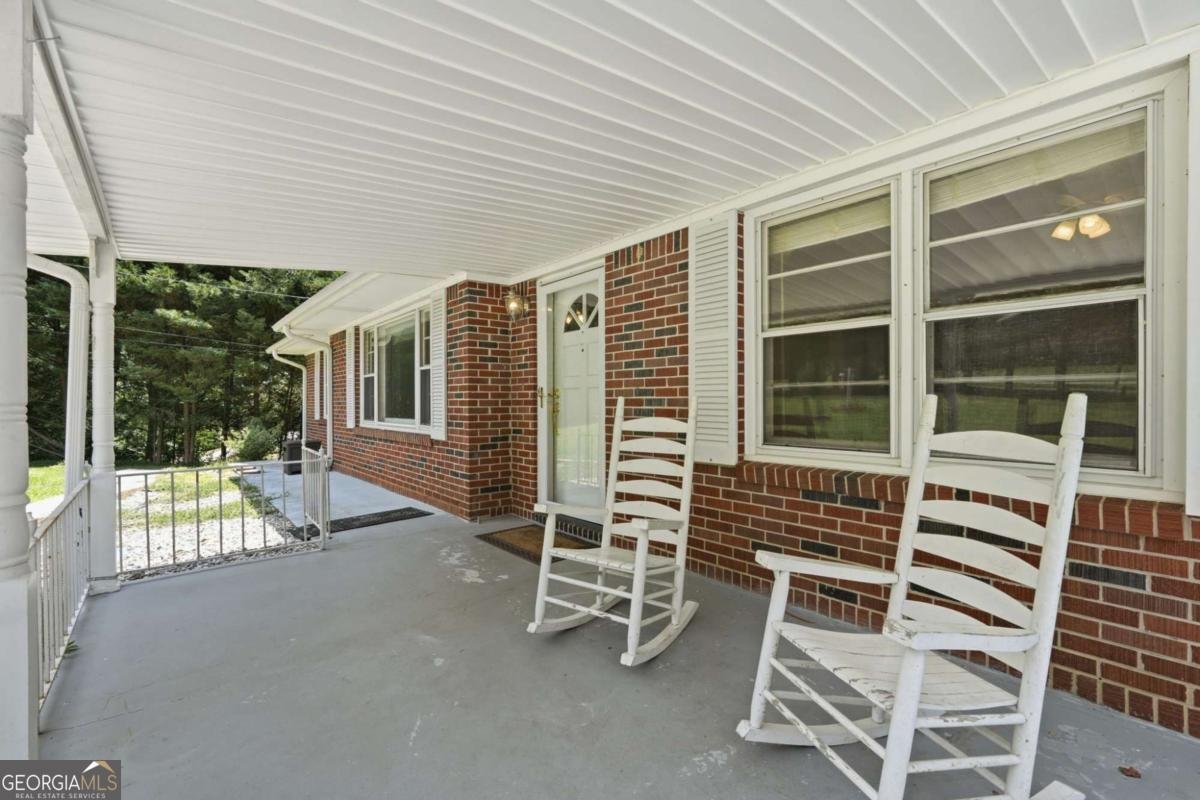 3651 Ledan Road Gainesville - Photo 14