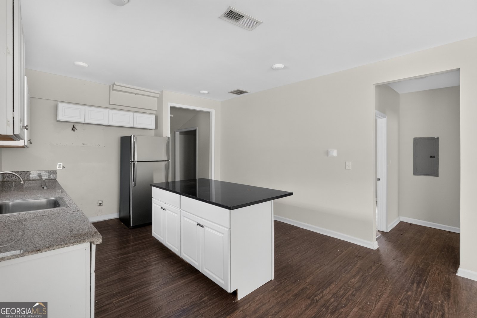 1596 Jonesboro Road Atlanta - Photo 6