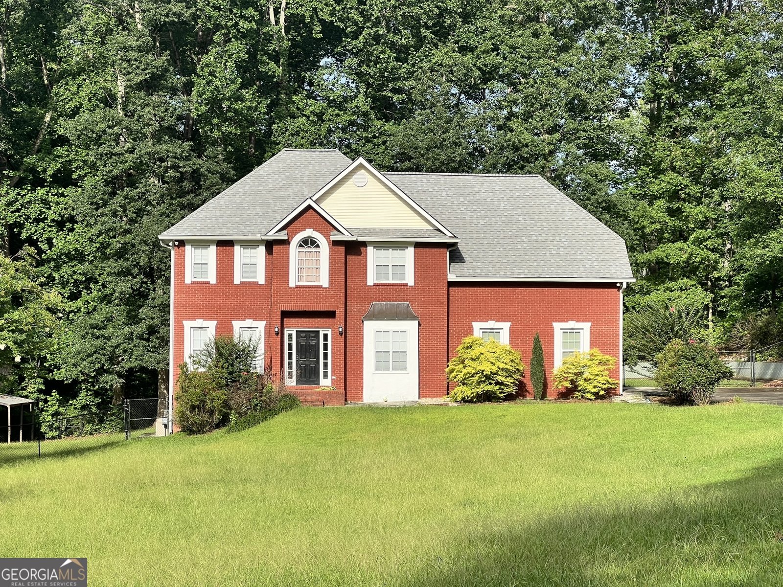 140 Little Creek Drive Sharpsburg - main photo
