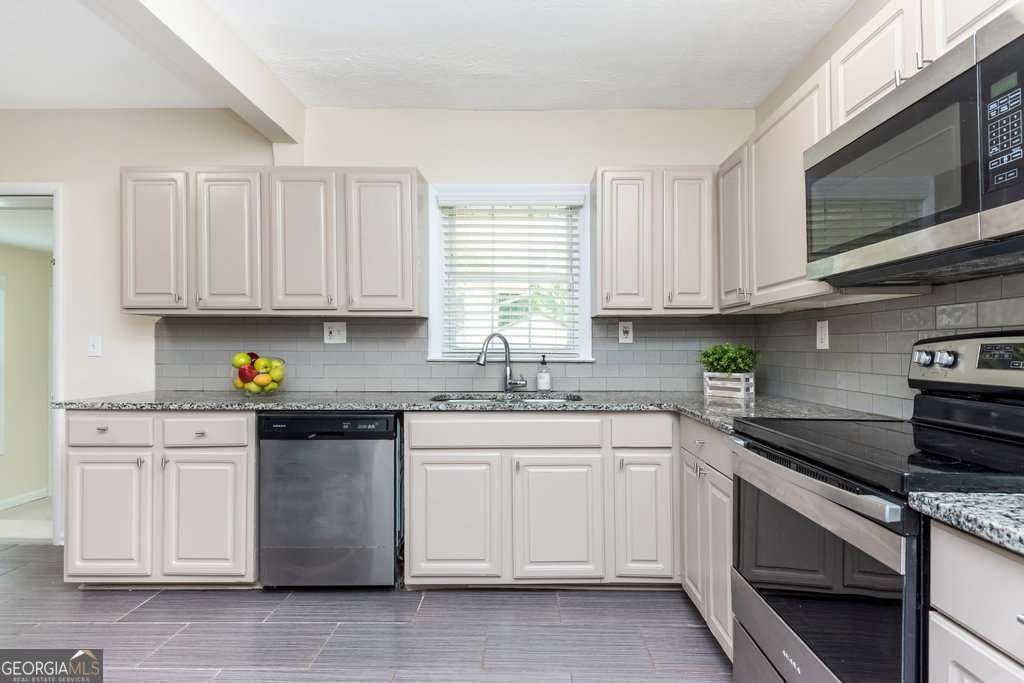 2403 Ousley Court Decatur - Photo 14