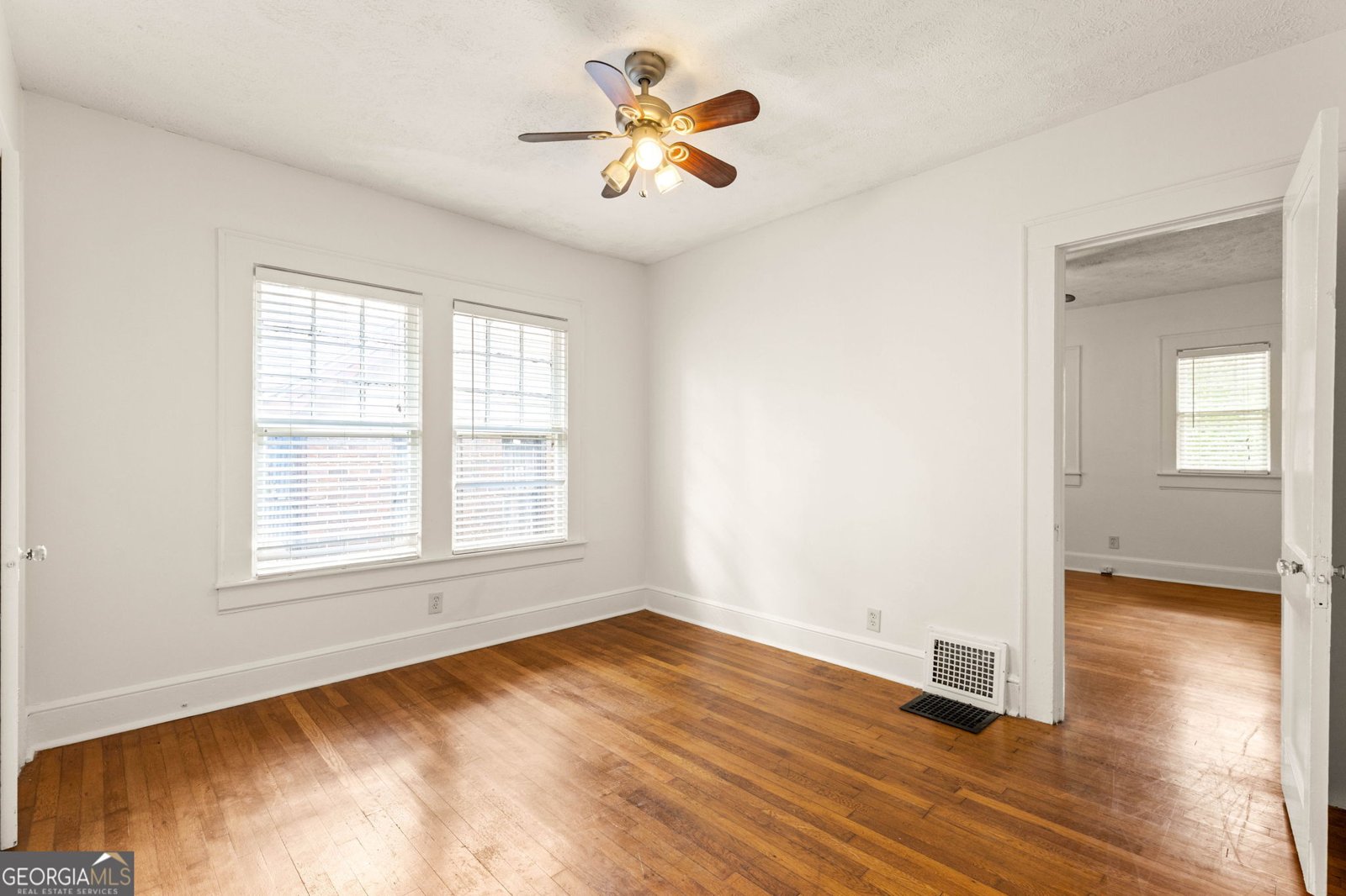 964 Byron Drive Atlanta - Photo 15