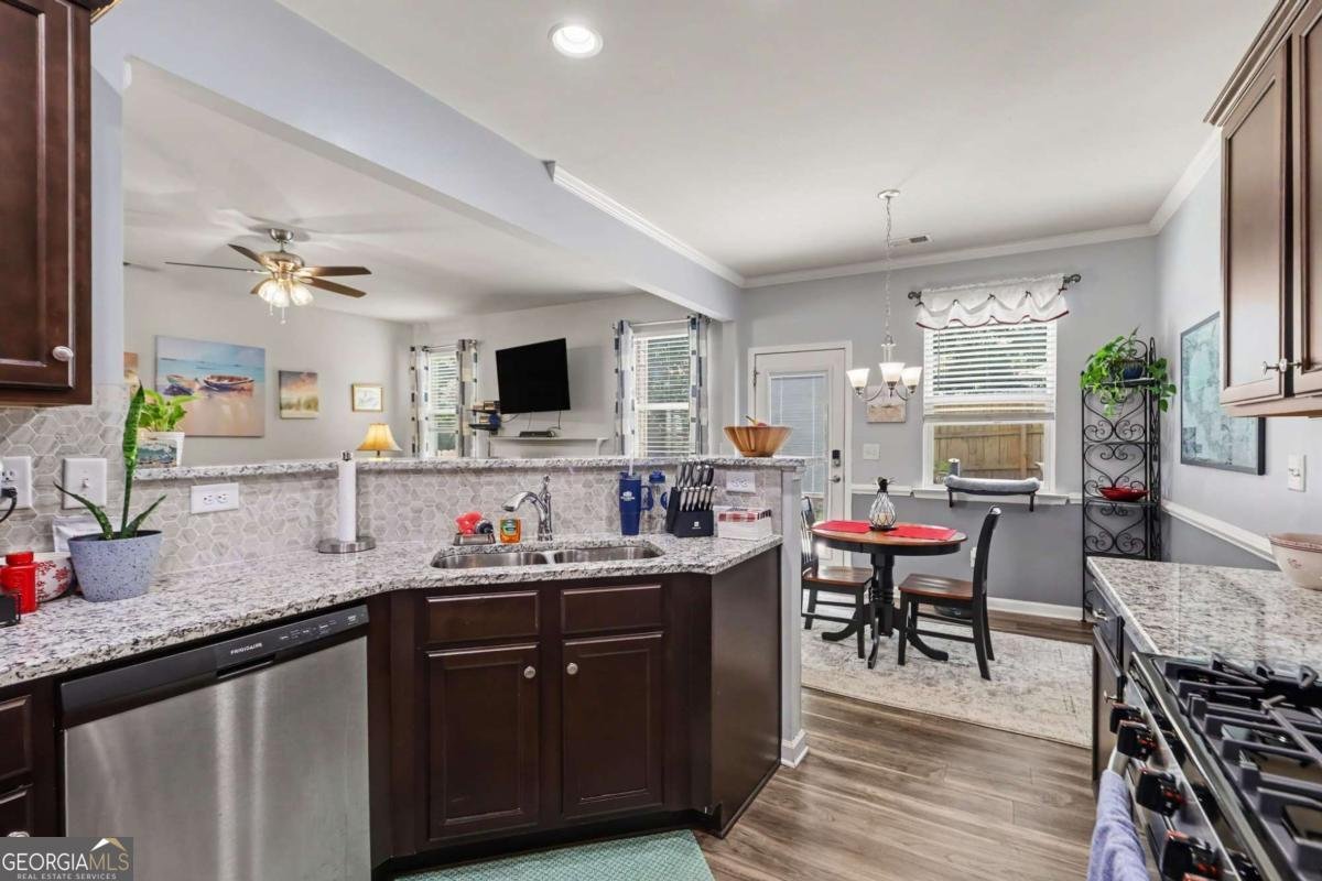 253 Merritt Circle Newnan - Photo 12