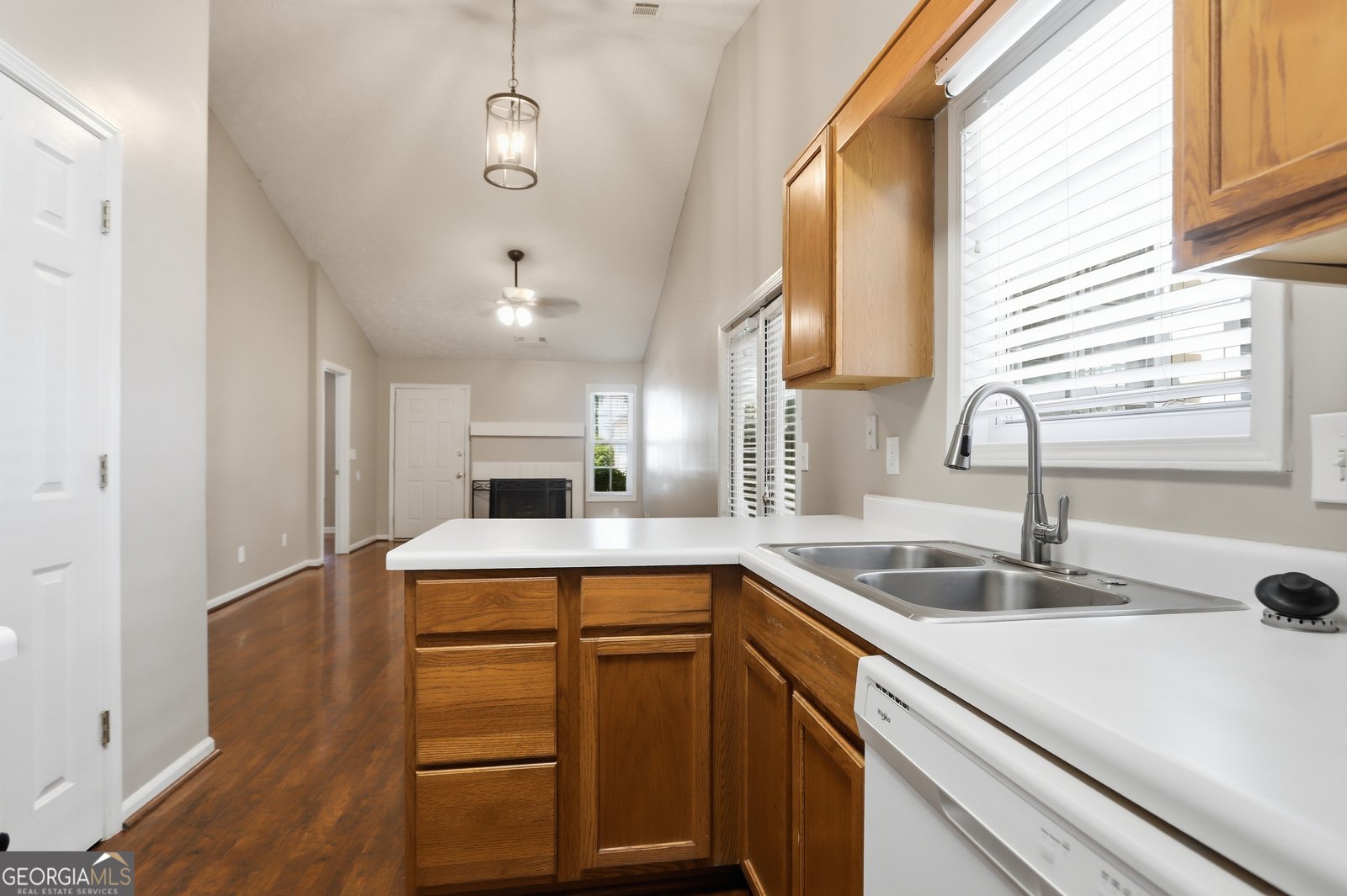 1148 Britley Park Lane Woodstock - Photo 9