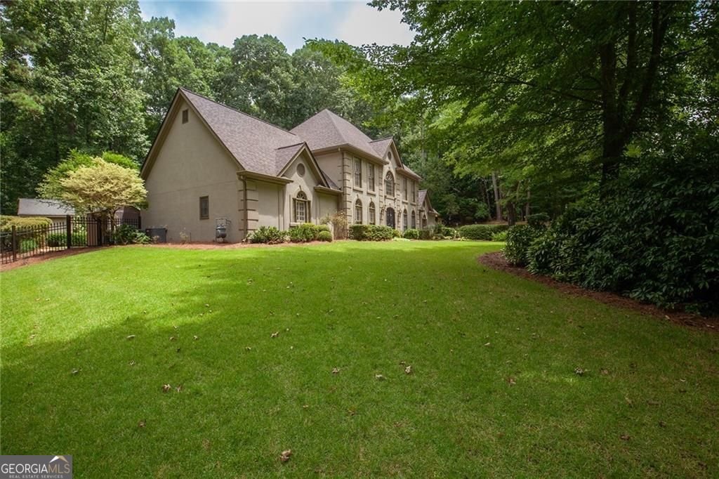 5825 Plantation Drive Roswell - Photo 7