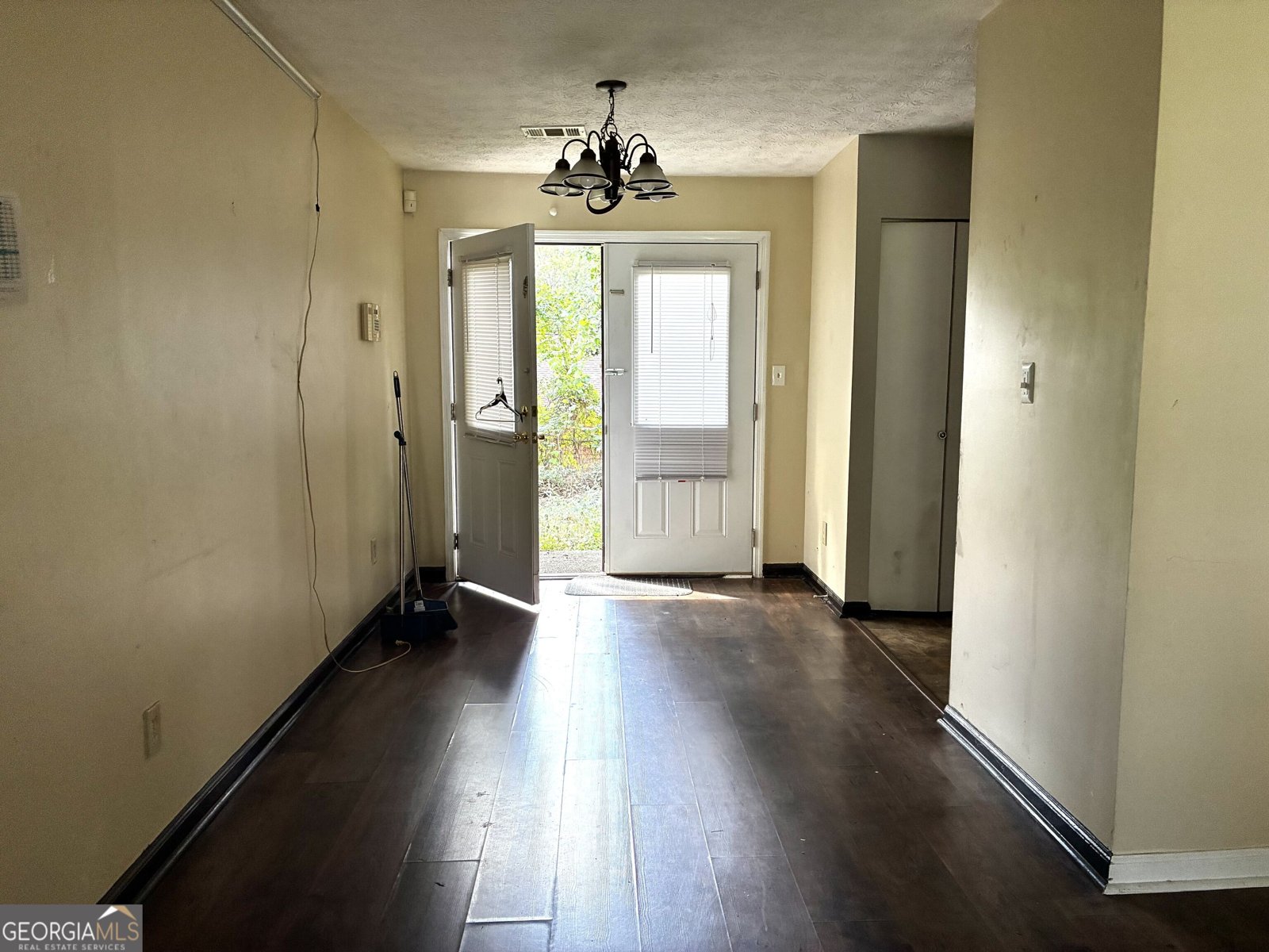 3901 Wood Path Drive Stone Mountain - Photo 6