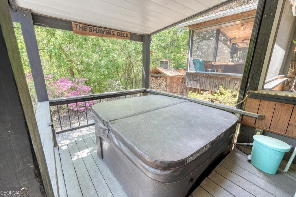 710 Town Mountain Road Hayesville - Photo 8