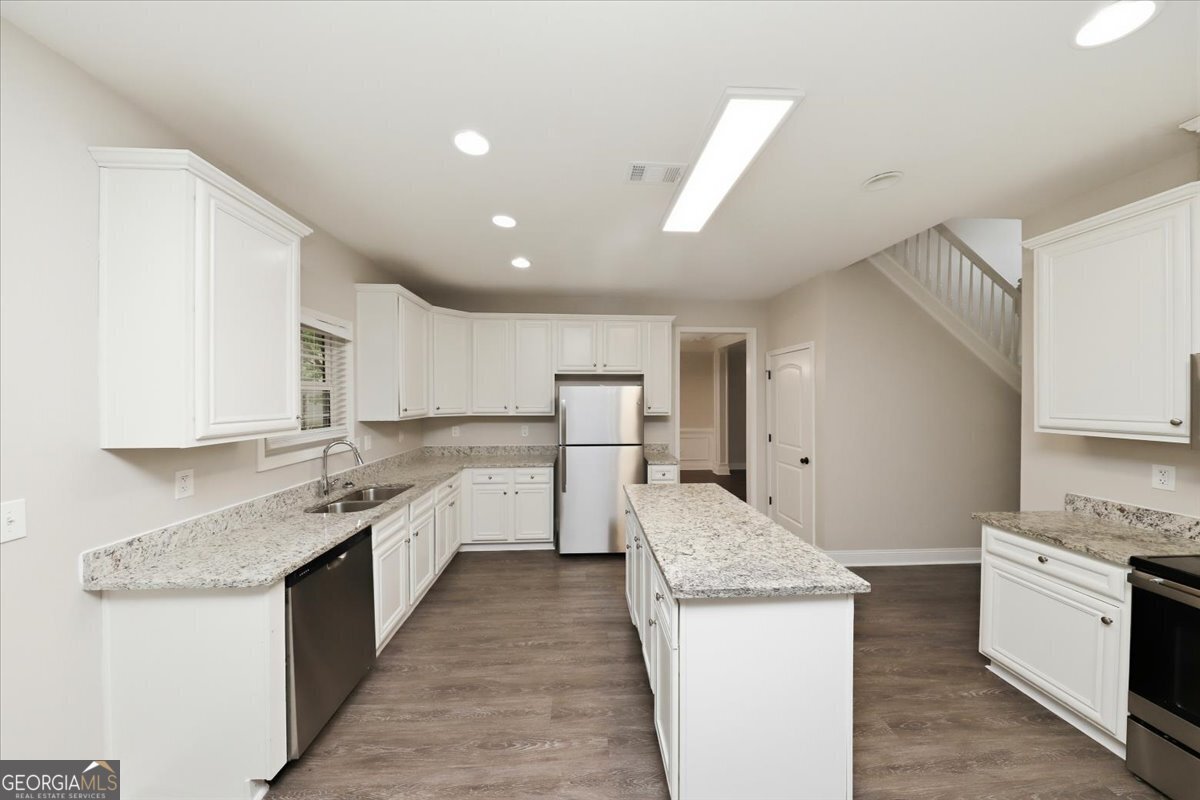3011 Sarah Ln Griffin - Photo 13