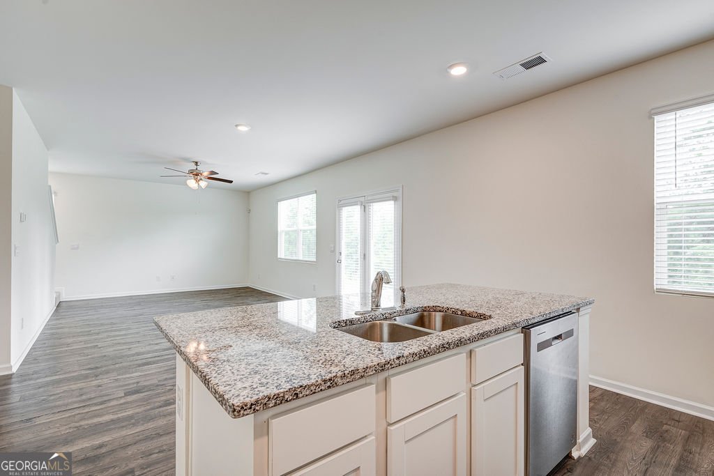 206 Aster Avenue Locust Grove - Photo 11
