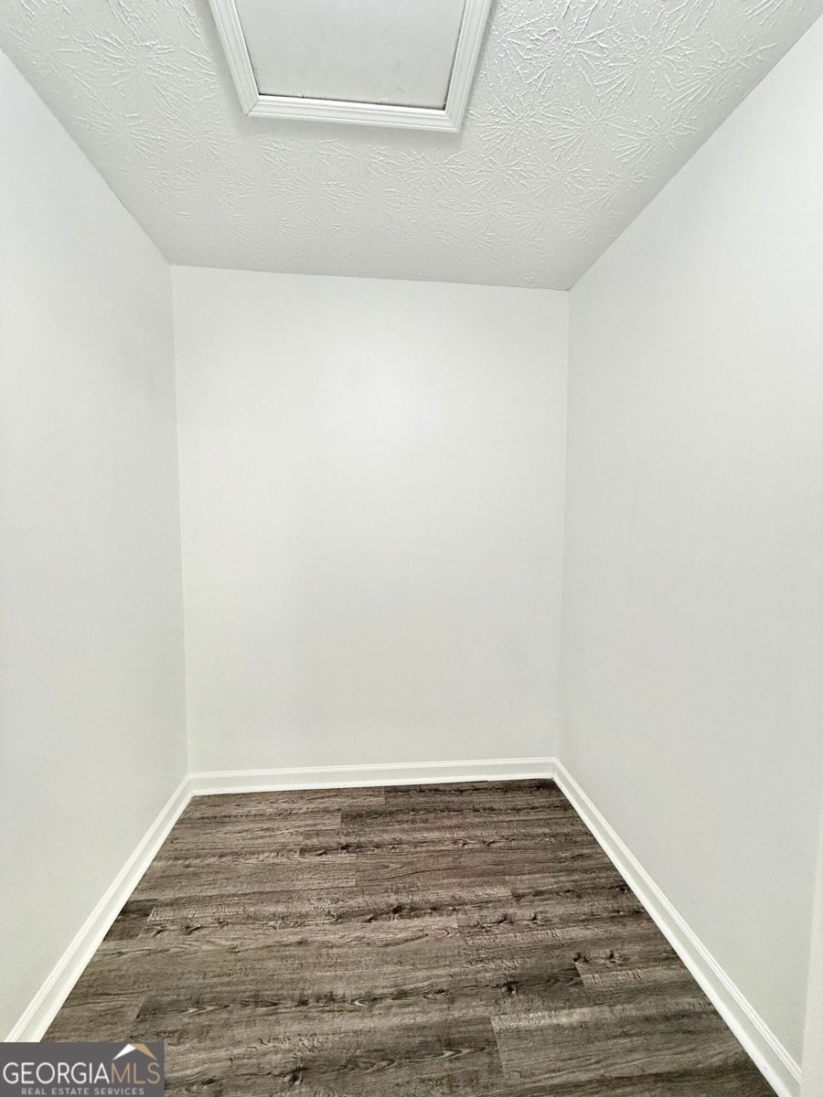 8399 Lake Drive Snellville - Photo 16