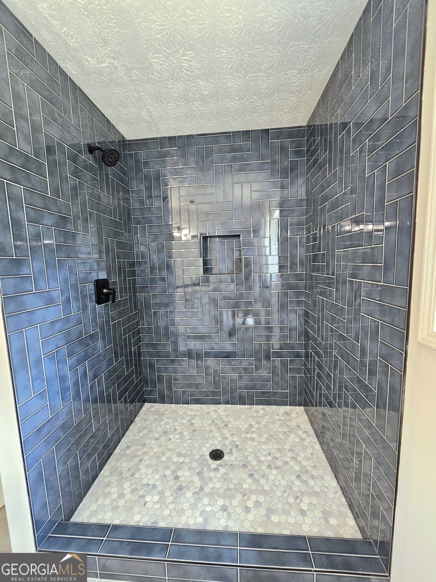 8399 Lake Drive Snellville - Photo 19