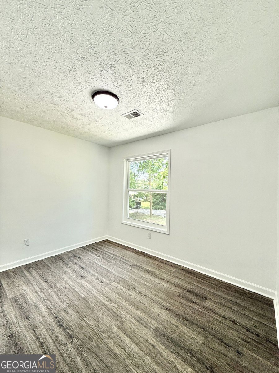8399 Lake Drive Snellville - Photo 22