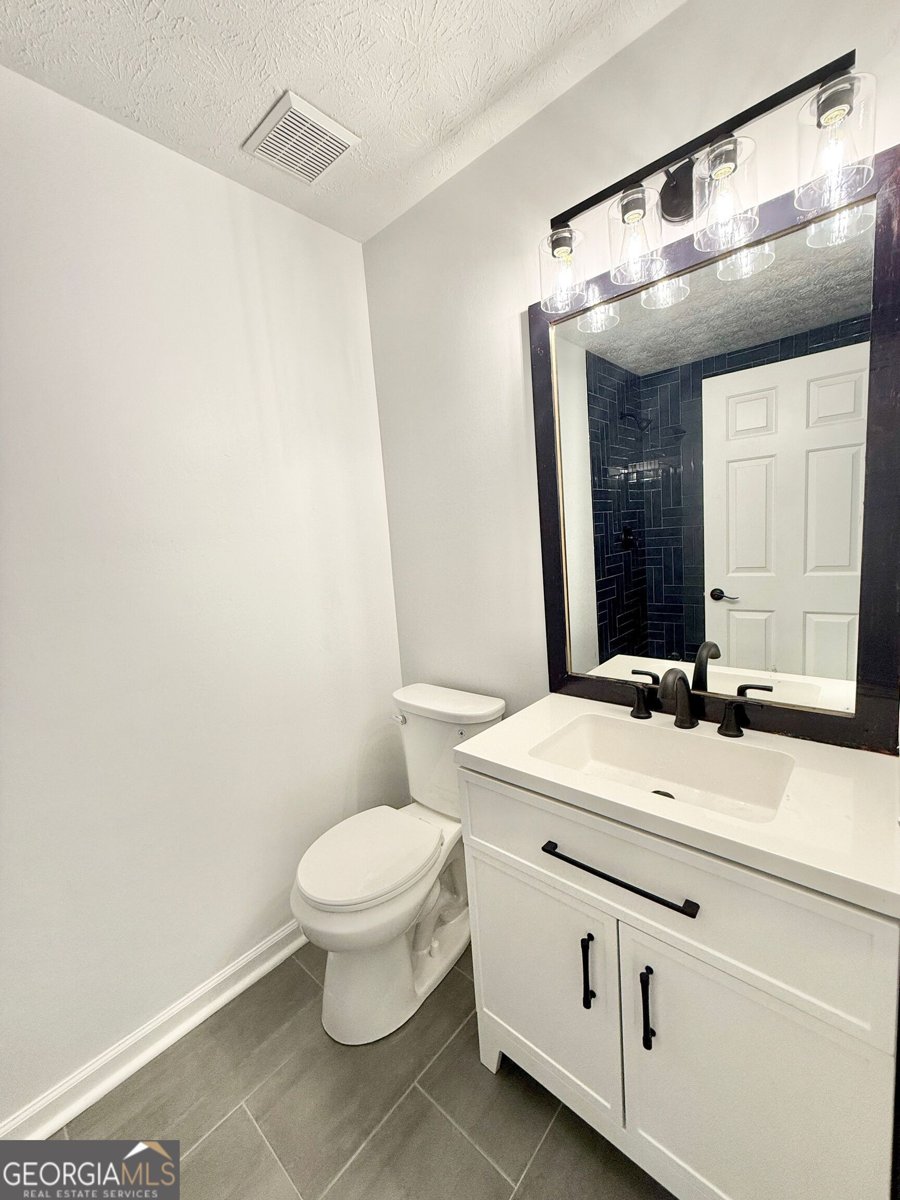 8399 Lake Drive Snellville - Photo 24