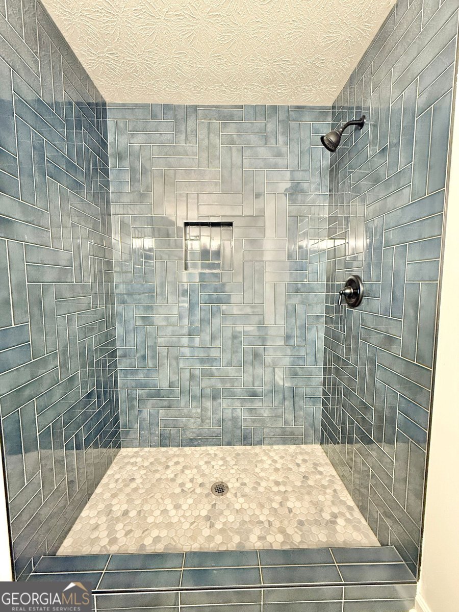 8399 Lake Drive Snellville - Photo 25