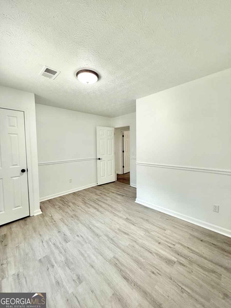 8399 Lake Drive Snellville - Photo 26