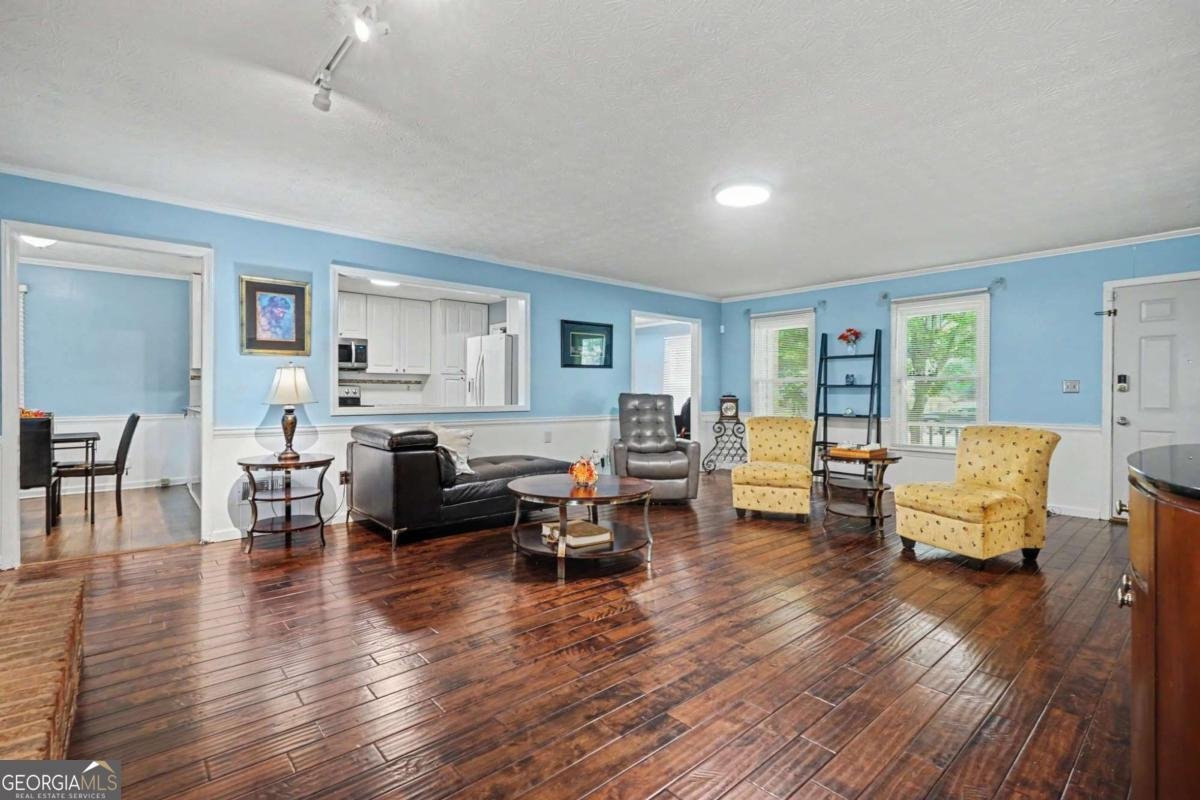 2726 Raven Wood Drive Snellville - Photo 8