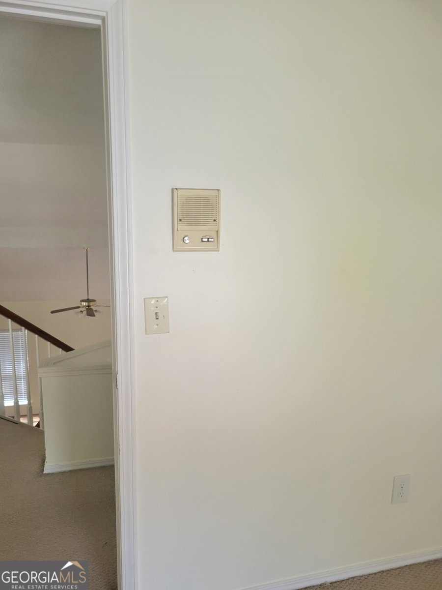 517 Crestwood Court Lithonia - Photo 19