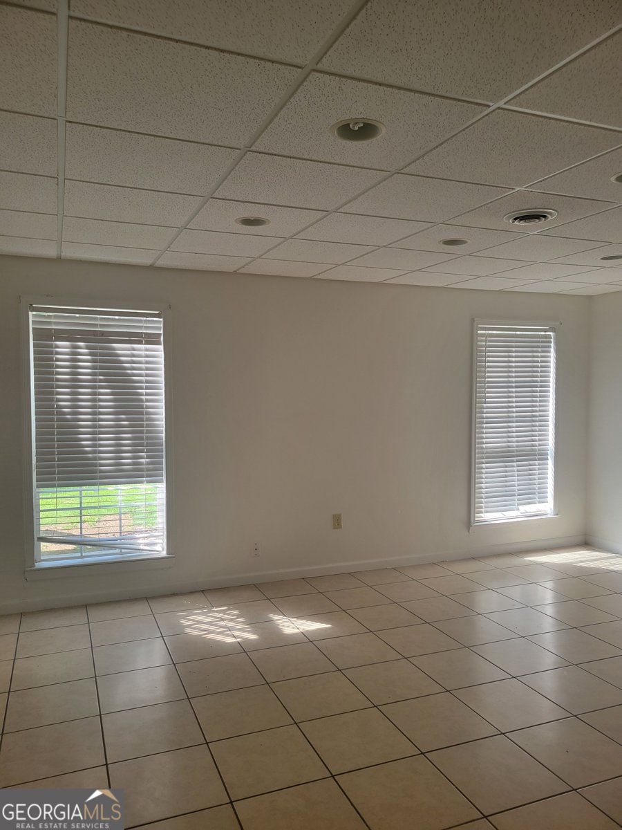 517 Crestwood Court Lithonia - Photo 37
