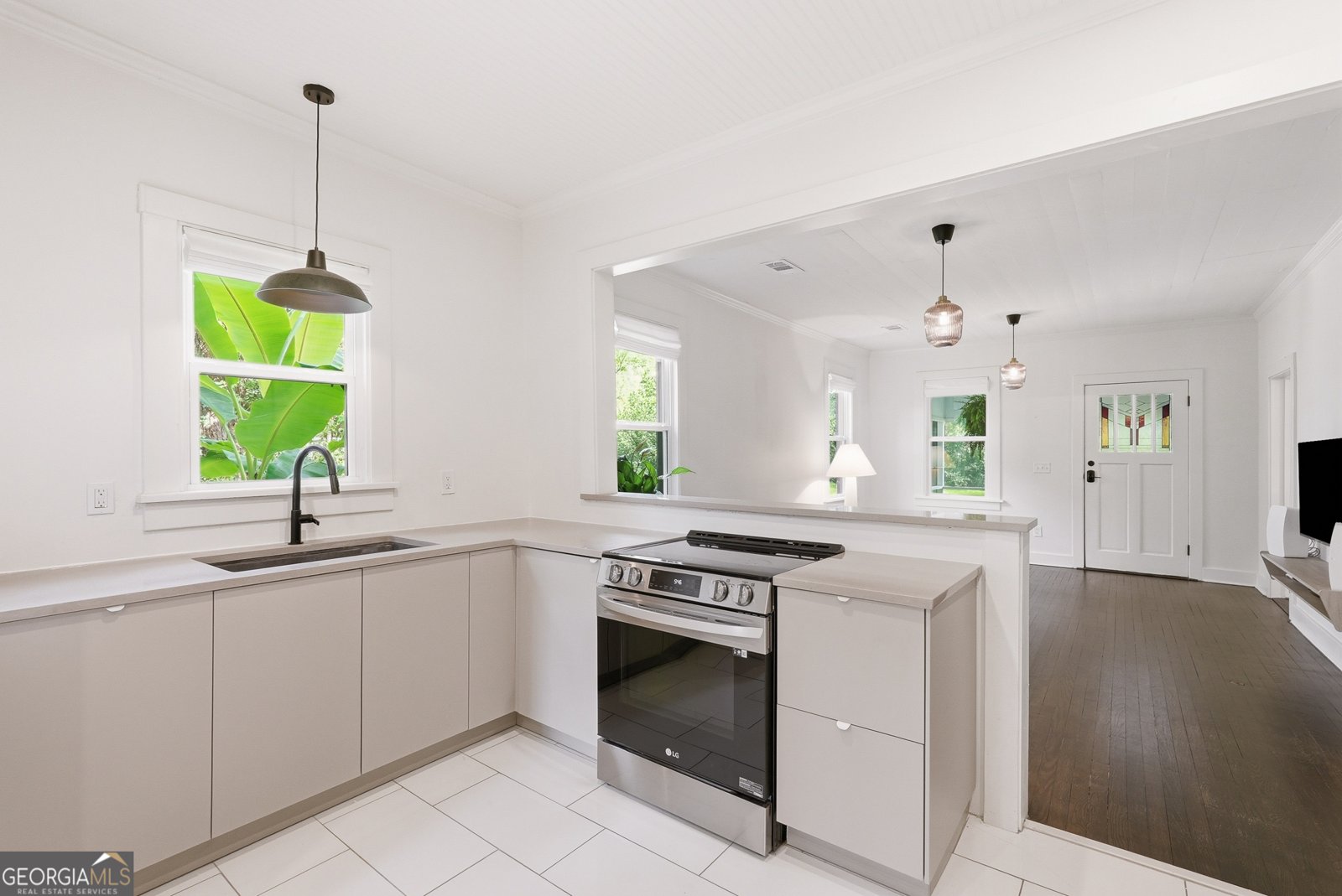 1217 67th Street Savannah - Photo 12