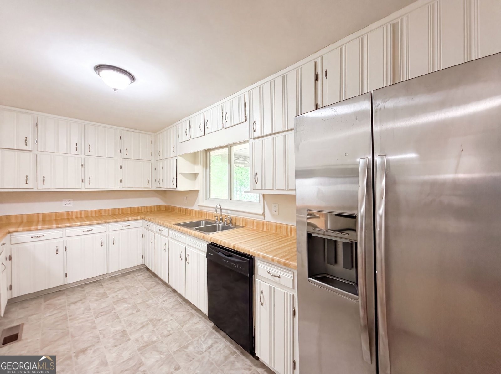 210 Pinewood Lane Stockbridge - Photo 12