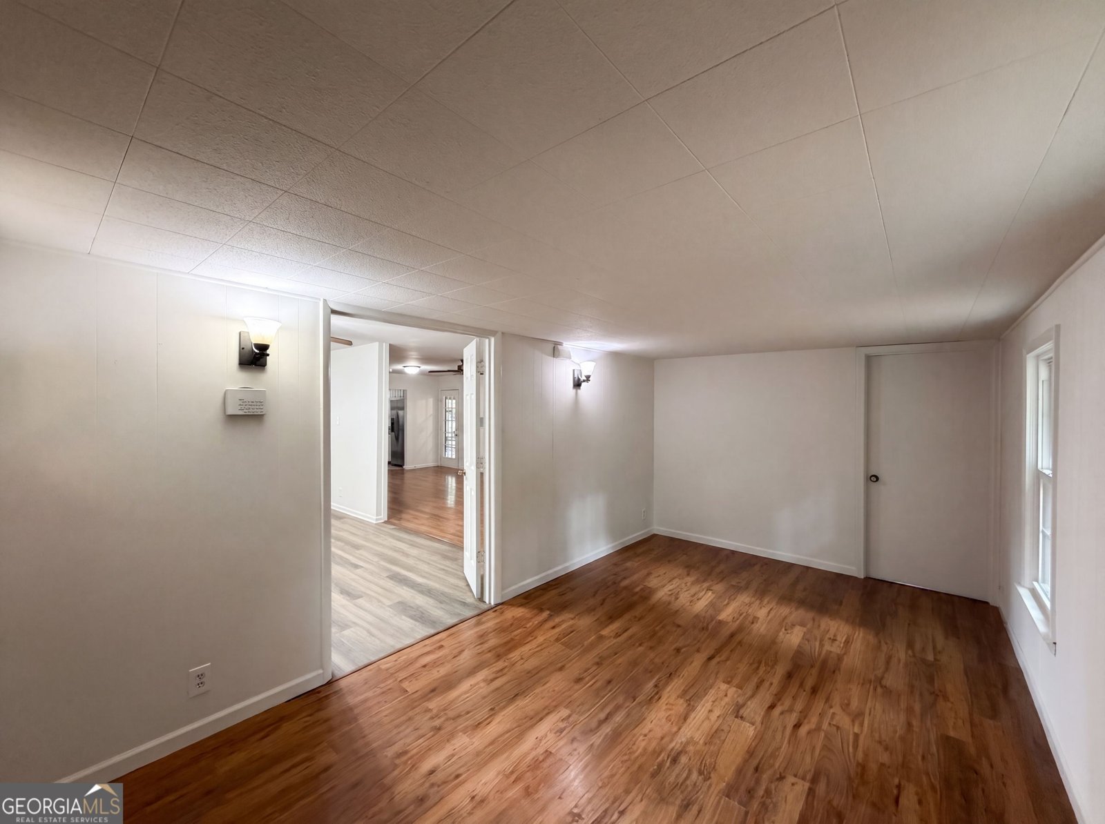 210 Pinewood Lane Stockbridge - Photo 8