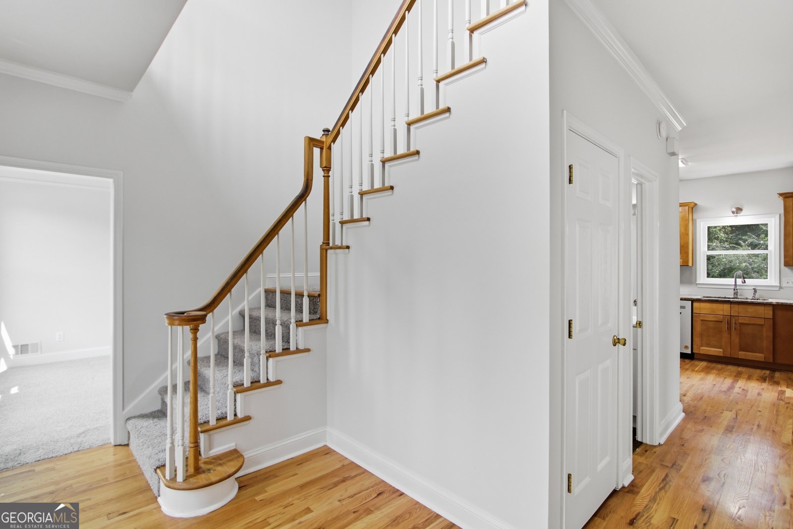 470 Fairway Walk Drive Lawrenceville - Photo 11