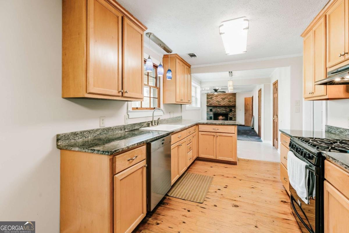 6 Burt Road Carlton - Photo 16