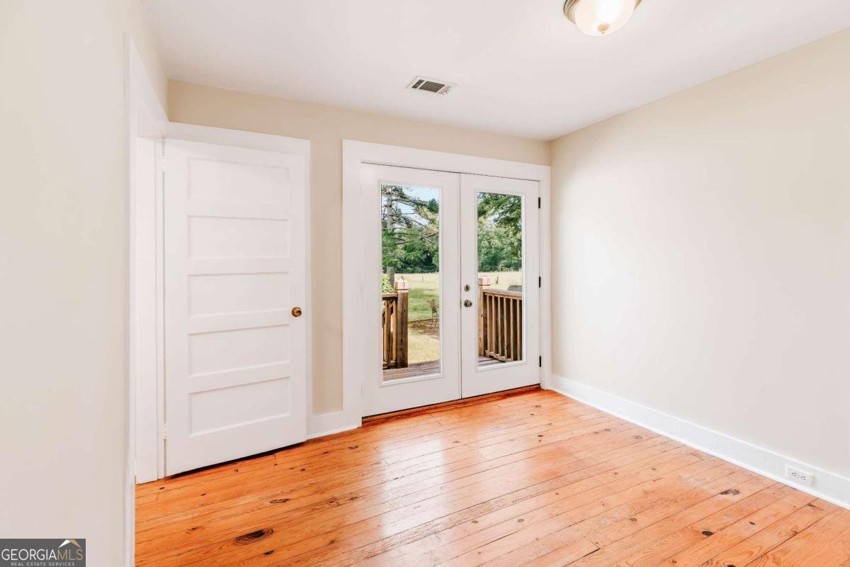 6 Burt Road Carlton - Photo 22