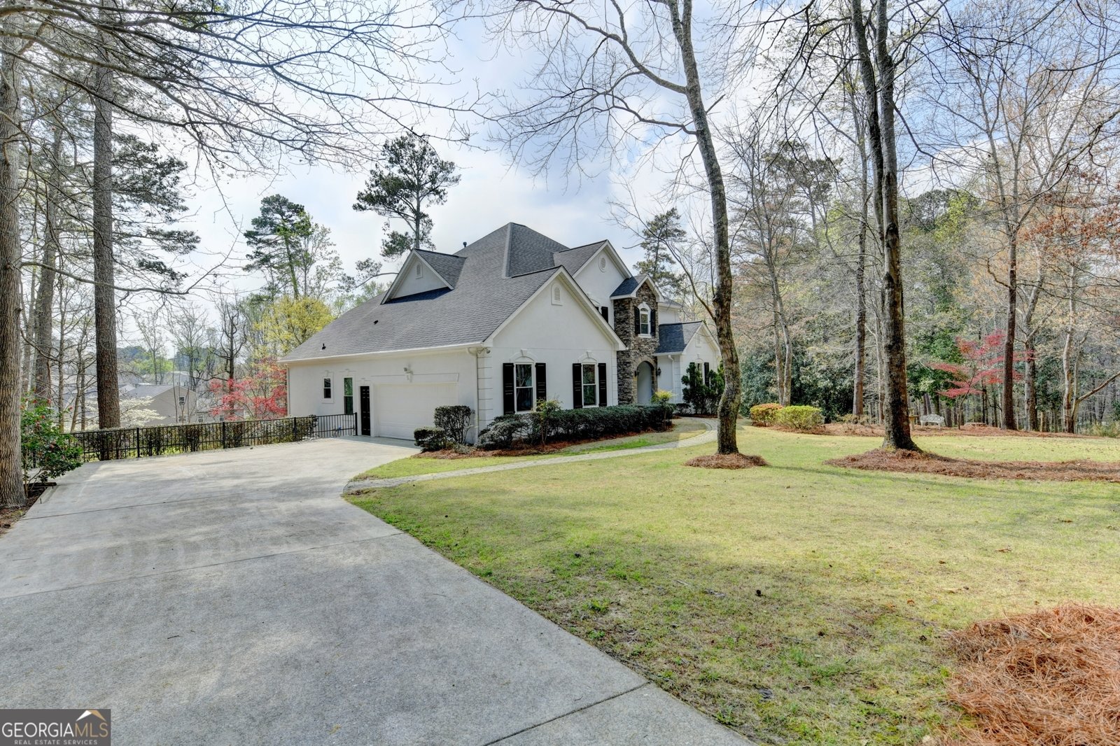 6336 Old Shadburn Ferry Road Buford - Photo 2