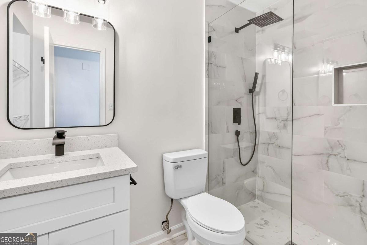 3292 Mixon Way Stone Mountain - Photo 10
