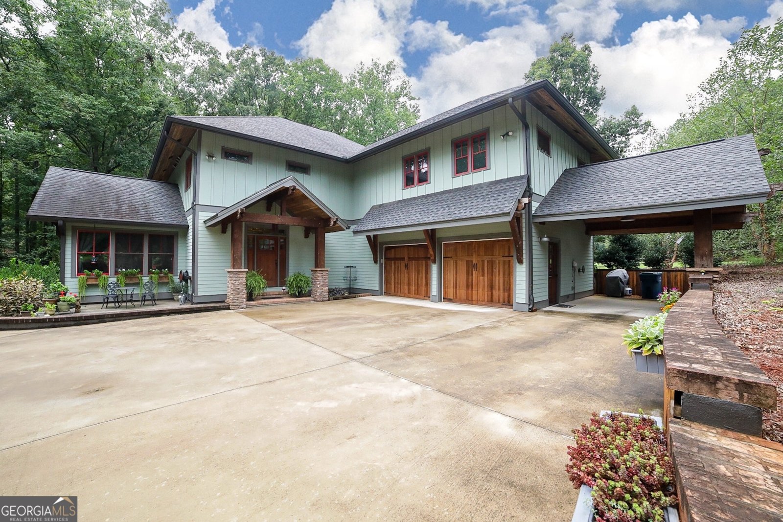 1010 Briar Lakes Court Watkinsville - main photo