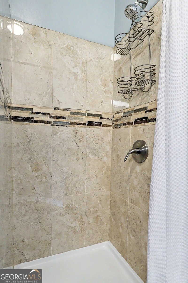 1128 Bankside Court Buford - Photo 25