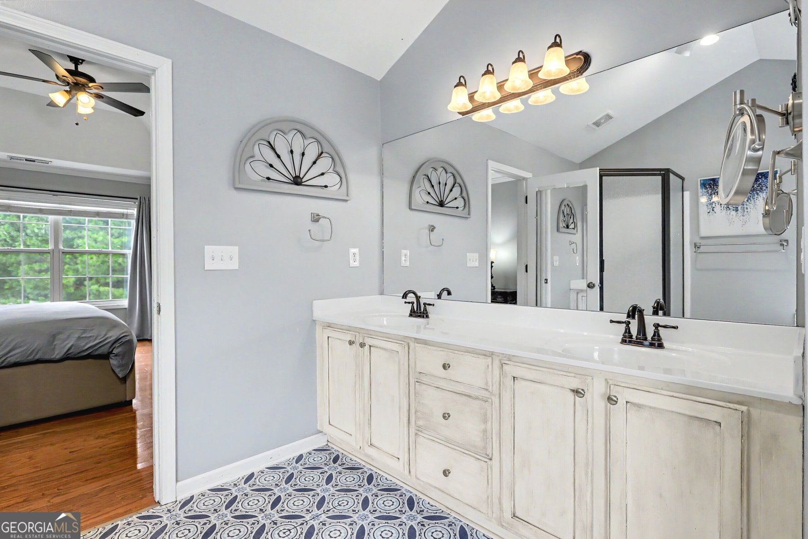 1128 Bankside Court Buford - Photo 35
