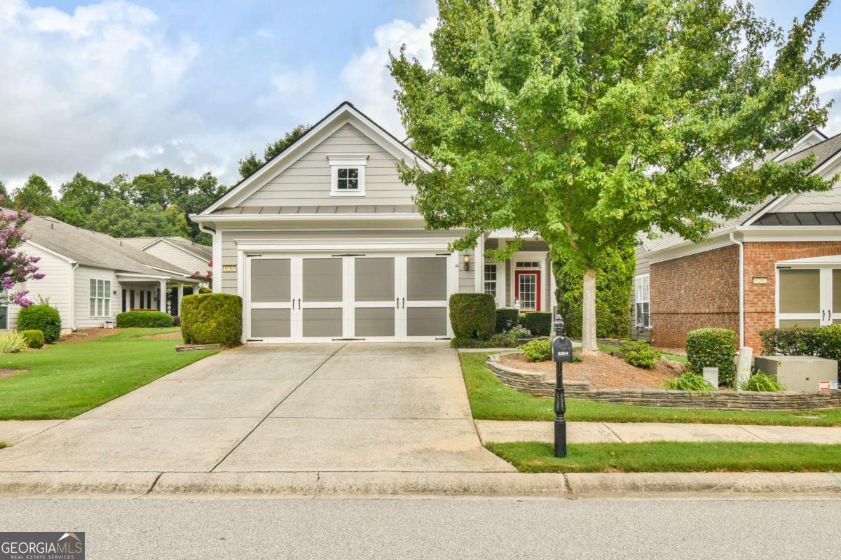 6264 Brookside Lane Hoschton - main photo