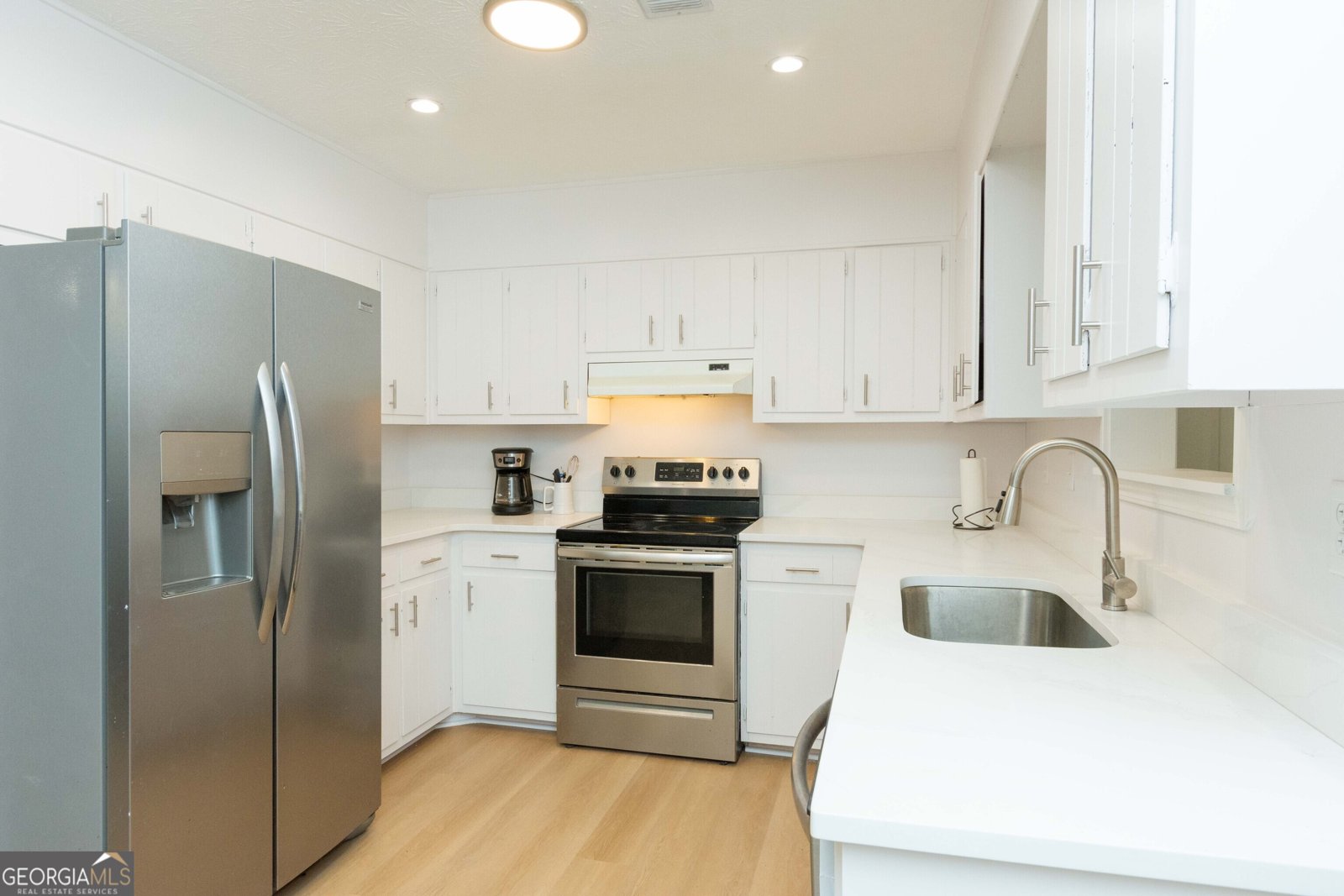 5003 Abbey Lane Lilburn - Photo 6