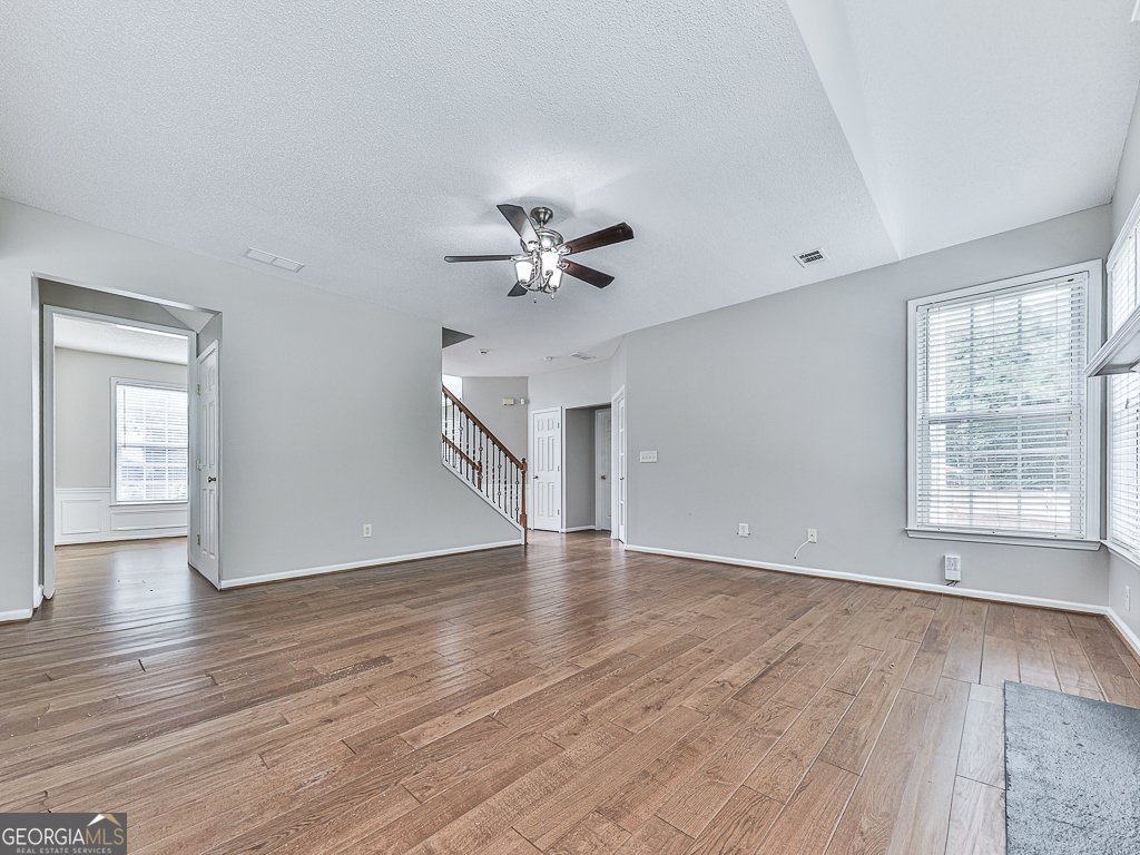 503 Keeneland Avenue Woodstock - Photo 15