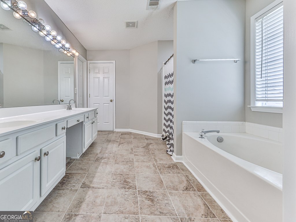 503 Keeneland Avenue Woodstock - Photo 33