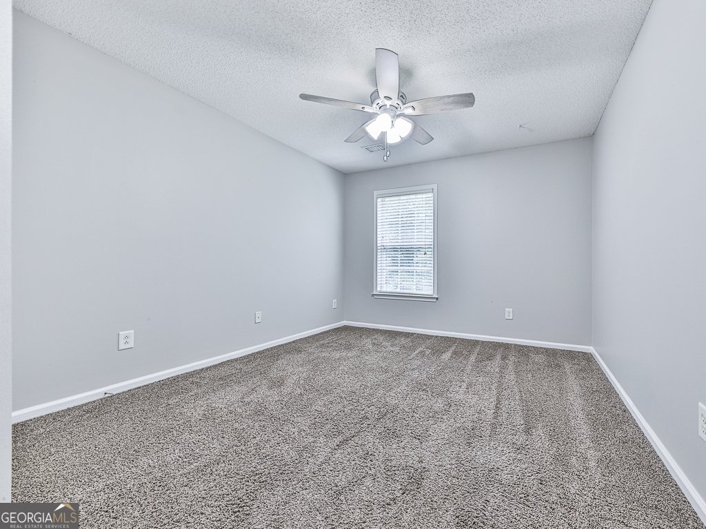 503 Keeneland Avenue Woodstock - Photo 38