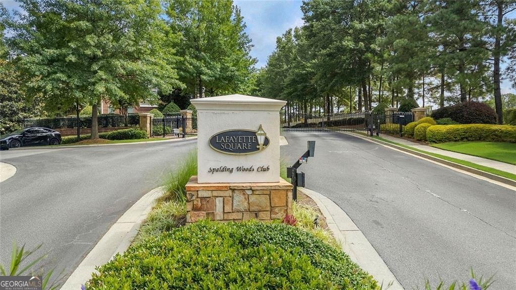 1014 Bergeron Place Sandy Springs - Photo 39